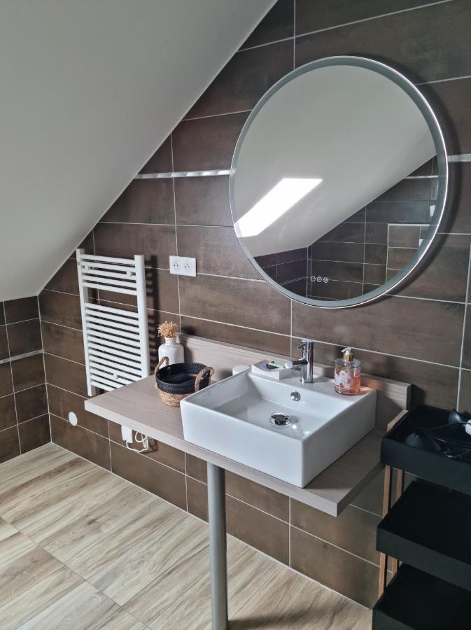 Le 4 Bed and Breakfast Montignac-Lascaux Buitenkant foto