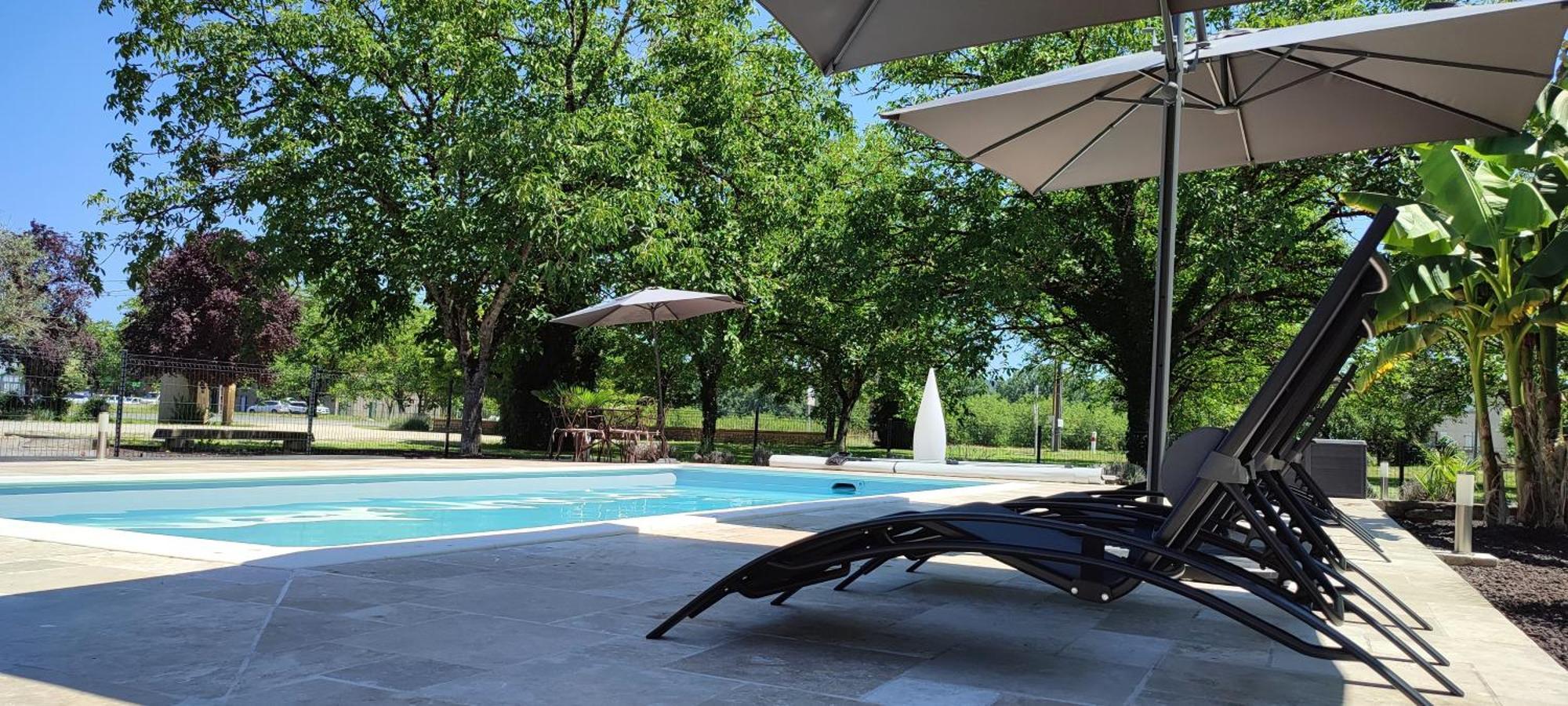 Le 4 Bed and Breakfast Montignac-Lascaux Buitenkant foto
