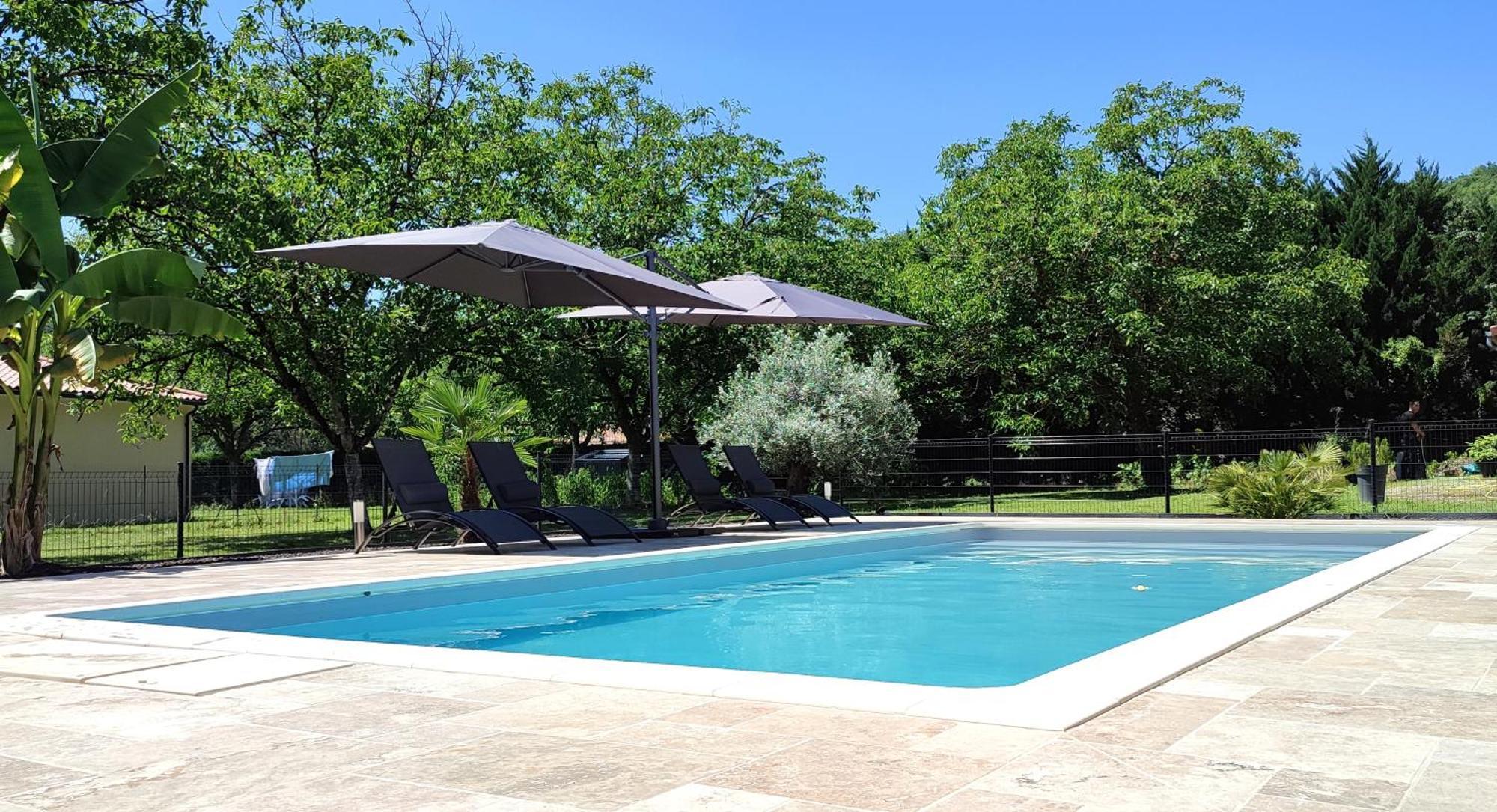Le 4 Bed and Breakfast Montignac-Lascaux Buitenkant foto